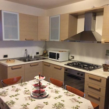Locazione Turistica Lea Castelnuovo del Garda Exterior foto