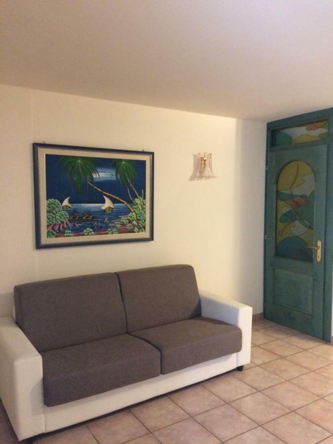 Locazione Turistica Lea Castelnuovo del Garda Exterior foto